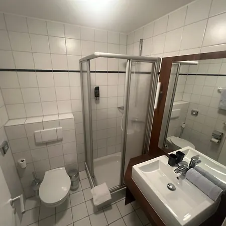 Casa Nostra 3*