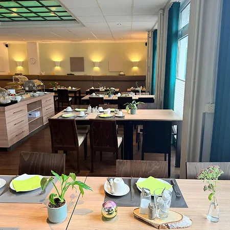 Hotel Casa Nostra 3*